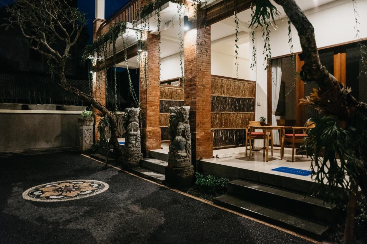 Tu Sandat Homestay อูบุด ภายนอก รูปภาพ